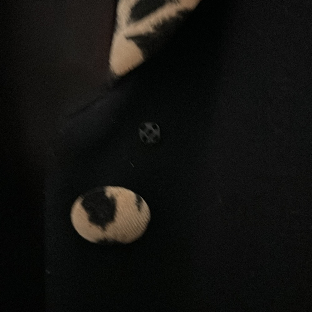 Claudia Richard Black Jacket with Leopard Trim - Picture 5 of 5